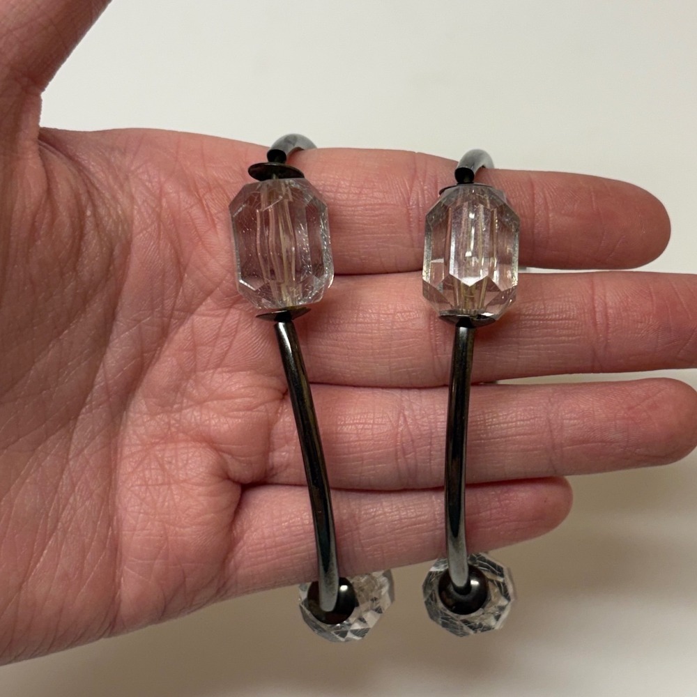 Gunmetal Tone Bangle Bracelet Set with Faceted Clear Acrylic Beads
